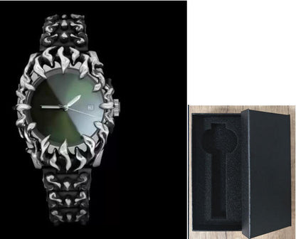 Retro Claw Design Quartz Watch