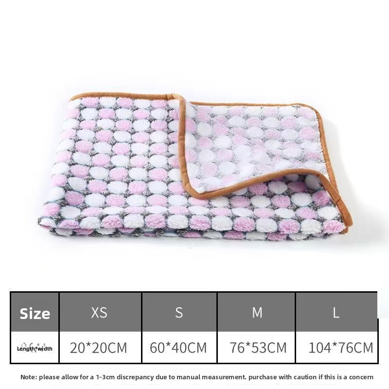 Manufacturer's Ready-Made Cat and Dog Mats, Blankets, Flannel Blankets, Four-Season Blankets, Pet Comfort and Warmth, Autumn and Winter Coral Velvet