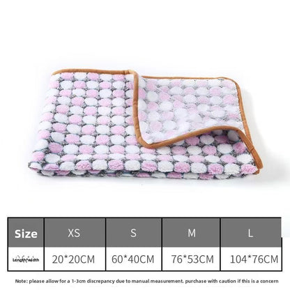 Manufacturer's Ready-Made Cat and Dog Mats, Blankets, Flannel Blankets, Four-Season Blankets, Pet Comfort and Warmth, Autumn and Winter Coral Velvet