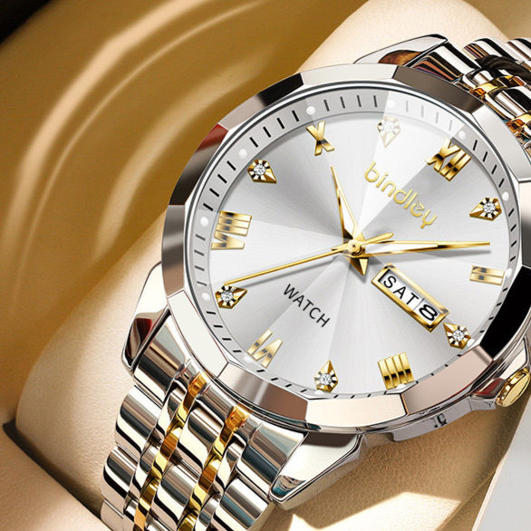 Calendar quartz watch