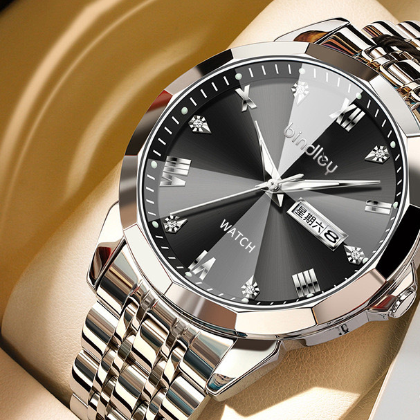 Calendar quartz watch