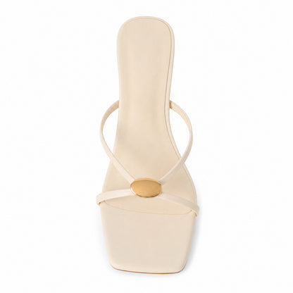High-heeled flip-flops