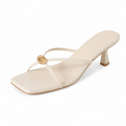 High-heeled flip-flops