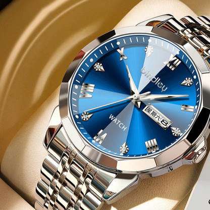 Calendar quartz watch