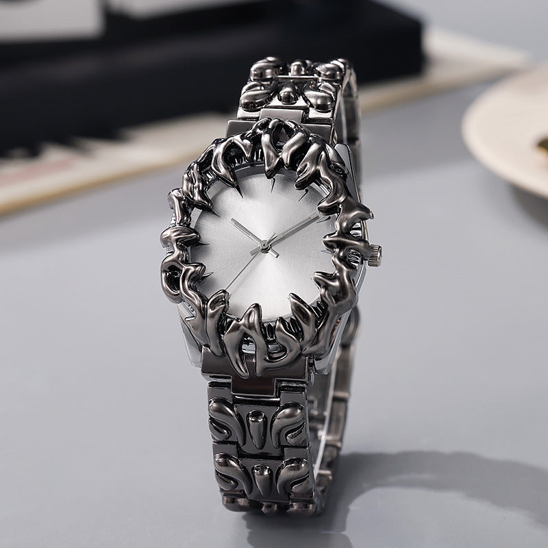 Retro Claw Eye Men Watch